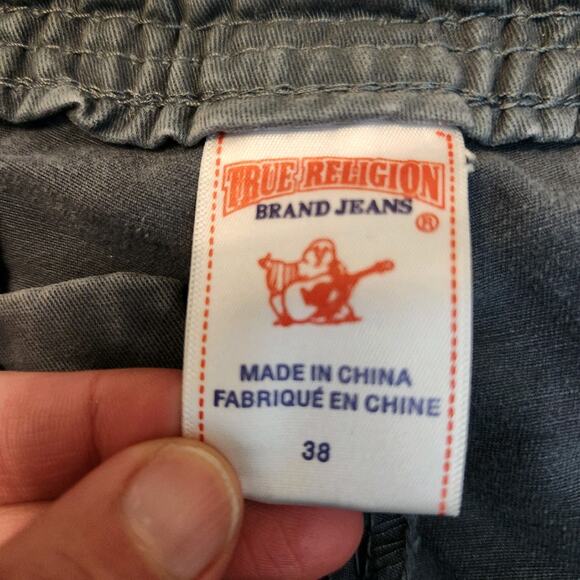 Y2K True Religion Shorts Size 38 Mens Cargo Grunge Skater Gray 11.5" Casual 00s - Picture 9 of 12